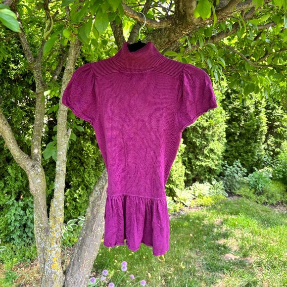 Magenta Knit Peplum Top with Gold Buckle Detail | Feminine & Chic - Picture 2 of 7